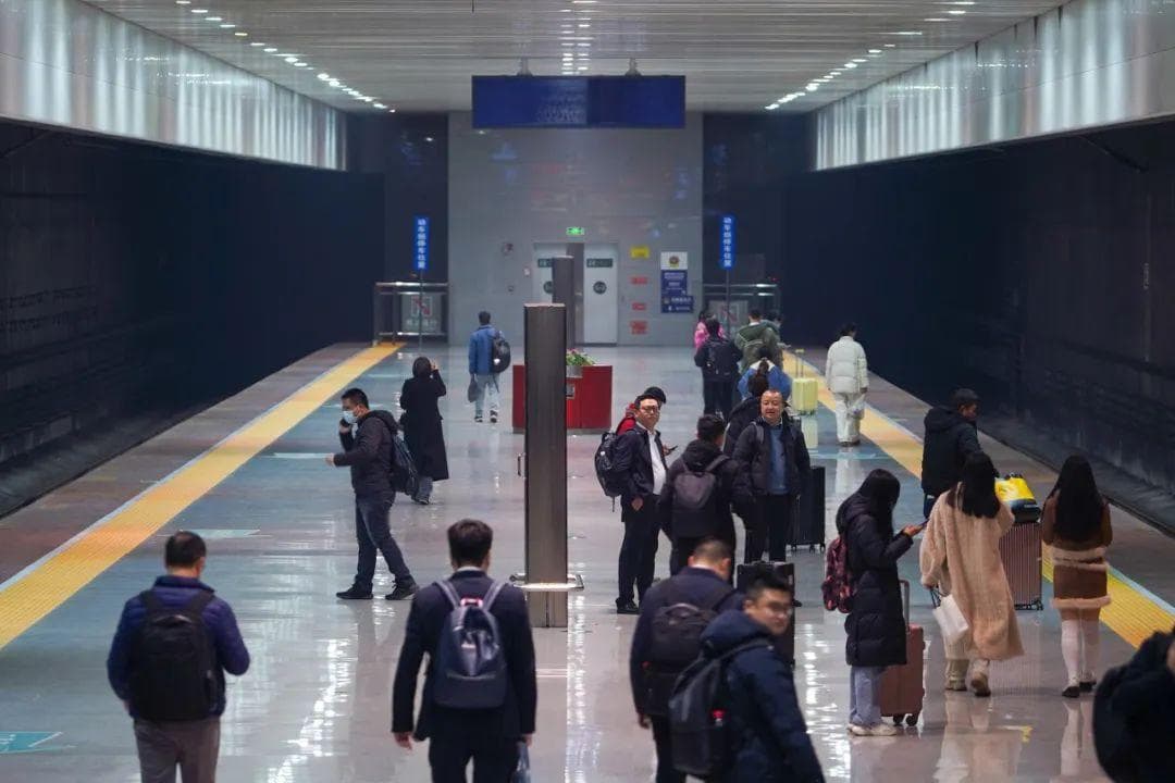 坐高铁从机场到机场？网友：这座城市还是太超前