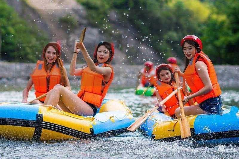 武夷山九曲溪竹筏漂流攻略