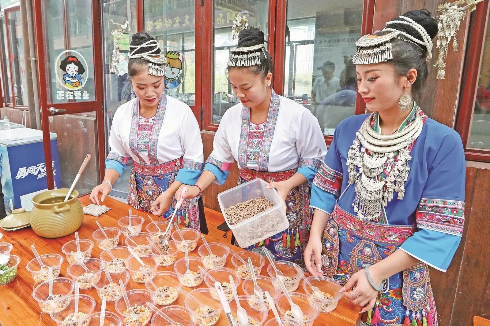 美食旅游何以红了一座城