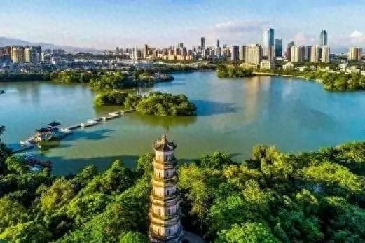 从惠州回来，亲眼看了才知道，惠州人生活和想象中差别太大