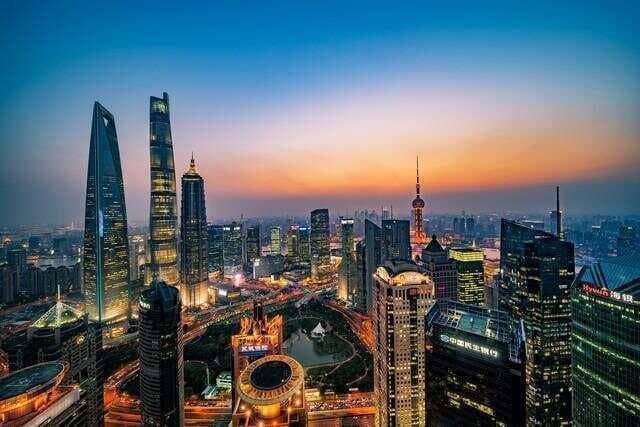 上海十大网红景点全攻略：从迪士尼到外滩