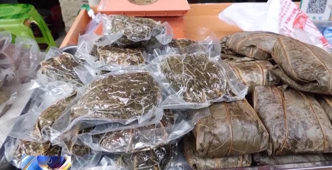 逛大集、赏非遗、品美食 春节临近盘州古城年味浓