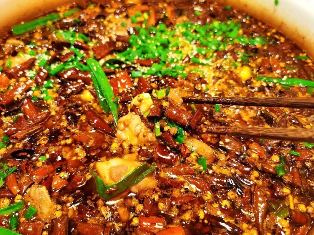 重庆璧山特色美食全攻略：从传统小面到经典火锅