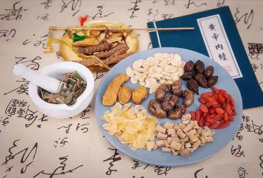 中医解析口苦四大原因及调理方法
