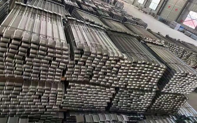 方柱扣的安装过程是怎样的？需要特殊的工具或技能吗？