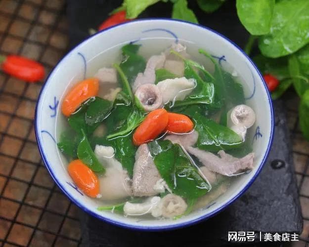 春天雨水增多，建议常吃十道碱性菜，增强体质祛湿气，身体健康