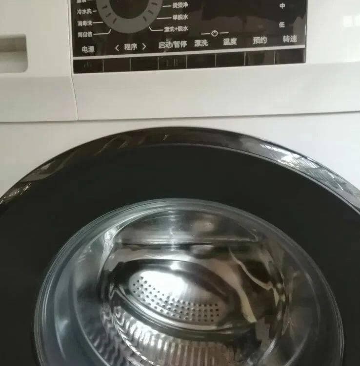 洗衣机洗衣服时咔咔响怎么回事？解决洗衣机咔咔响及门难开问题的方法