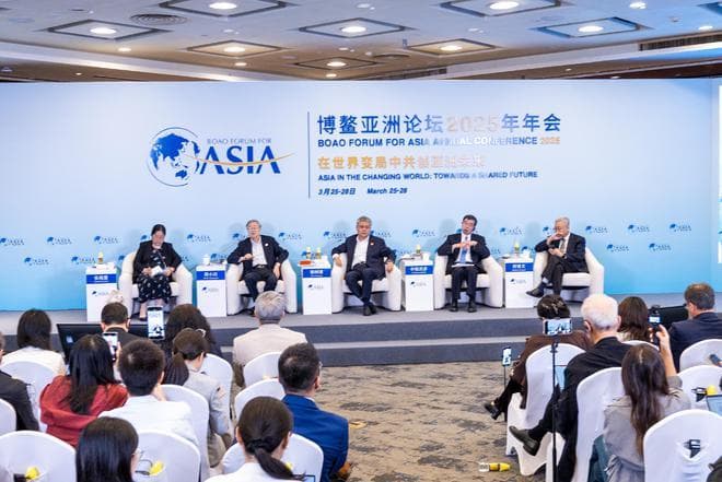人口老龄化下养老金体系如何升级？周小川、郭树清等共议最优解