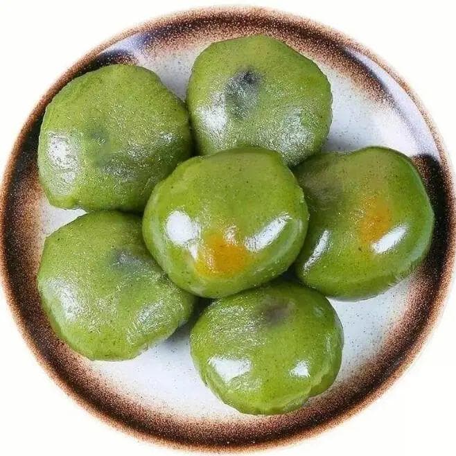 青团放久了会变硬，还能吃吗？