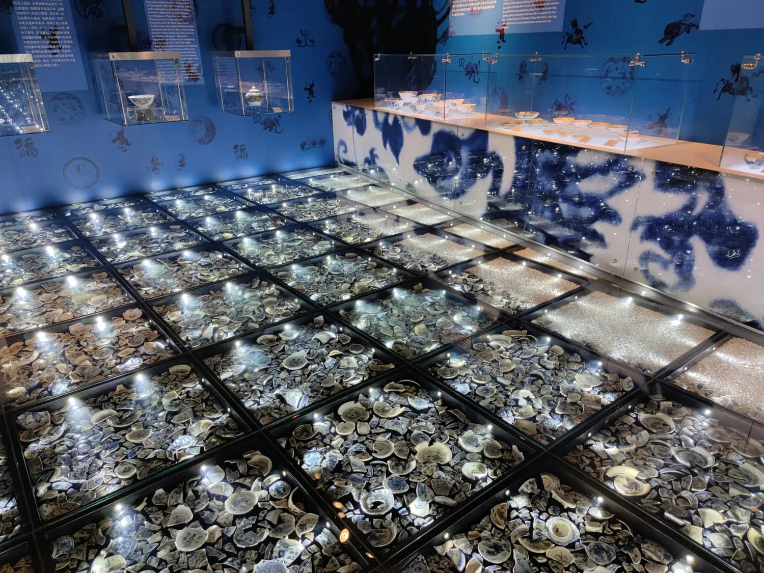 景德镇国际陶瓷艺术双年展：设计趋势大揭秘
