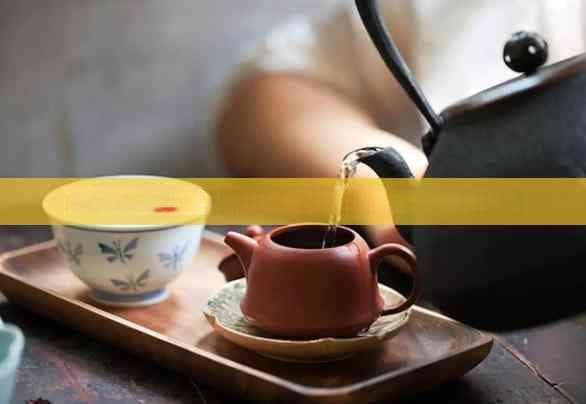 普洱茶价格差异全解析：从原料到市场策略的深度剖析