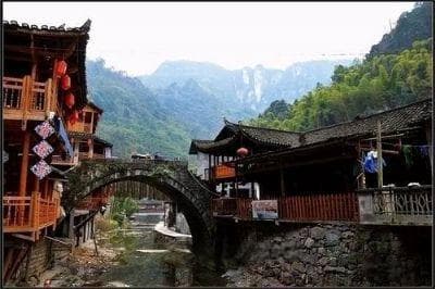 走进德夯苗寨，探寻湘西苗族文化的瑰宝