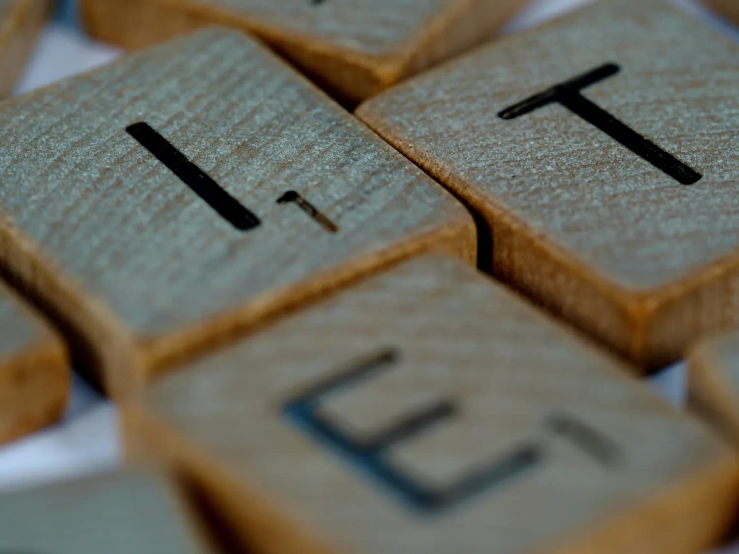 职场英语中"yet"的实用指南