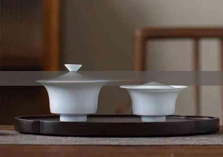 全面解析茶叶渣在养花中的正确使用方法与注意事项