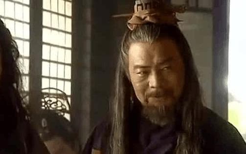 东方不败为何不杀掉任我行，以绝后患呢？金庸先生早就给出了答案