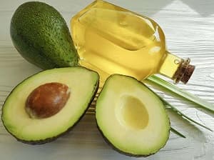 鳄梨油：从化学性质到应用价值的全面解析