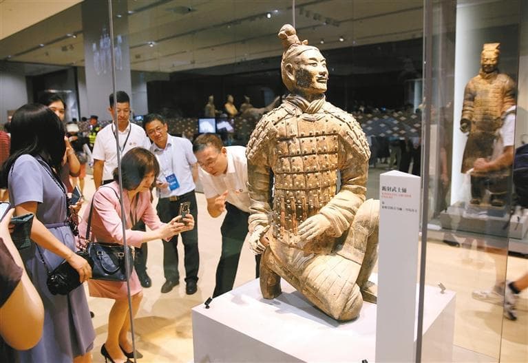 秦兵马俑发掘五十周年 “国家名片”熠熠生辉
