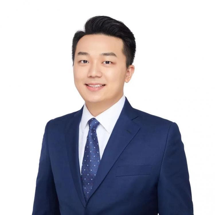 跨越文化与专业的界限：北大光华MBA 2022级毕业记