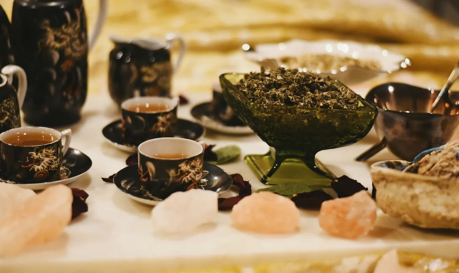 唐朝茶文化中的玫瑰花茶：从宫廷到民间的芬芳之旅