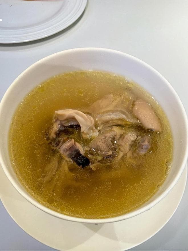 墨鱼老母鸡，味道鲜美