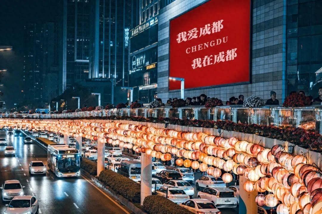 成都公交154路：吃货们心中永远的神
