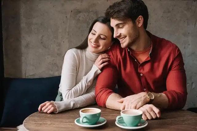 拥抱时女性身体会发生什么？科学研究揭示拥抱带来的奇妙变化