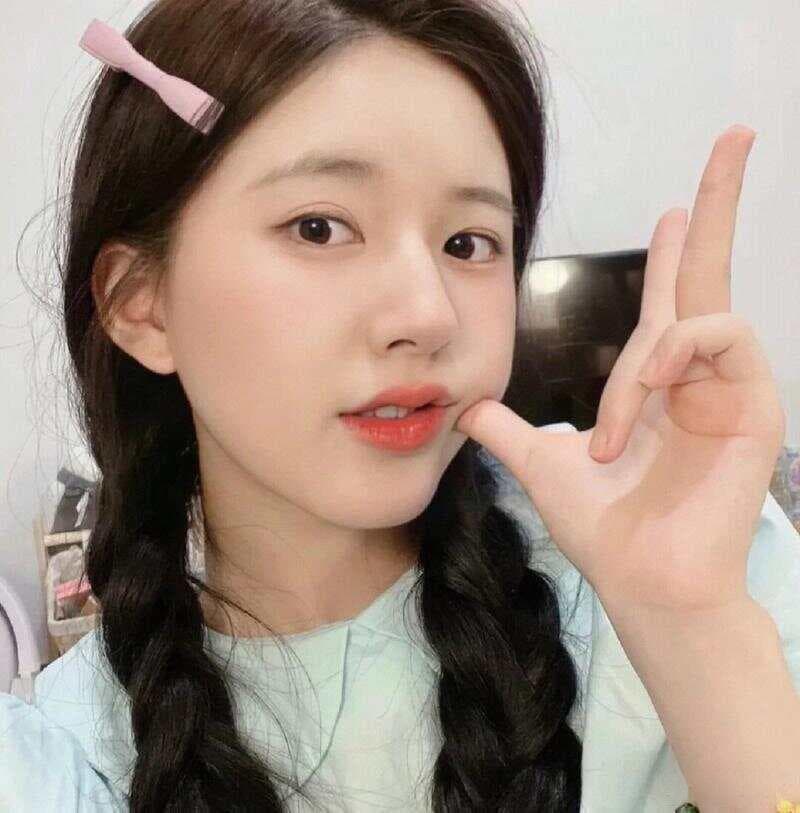 【原】赵露思：从校园初恋女神到荧幕璀璨之星的蜕变之路