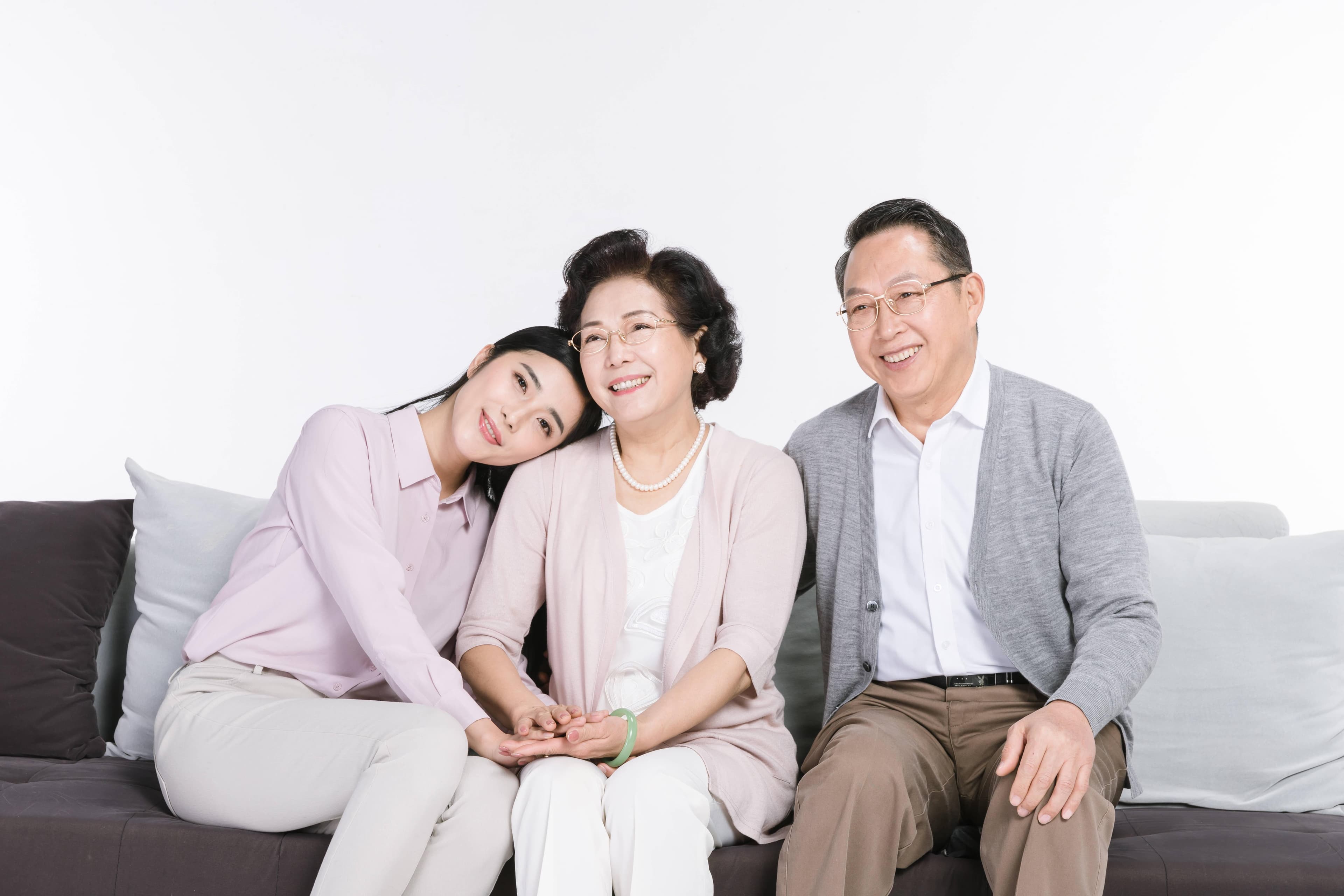 如何与孩子共同成长，实现家庭和谐