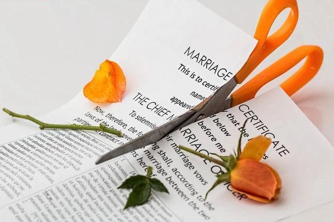 最高院公报案例：夫妻之间达成的婚内财产分割协议的效力优先于法定继承适用