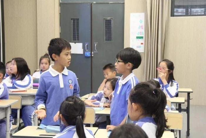 期末试卷分析攻略：发现进步比批评分数更重要