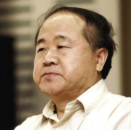 莫言：“一个穷人想要翻身，一定要学会演戏，你老实善良，就会被坏人利用。”