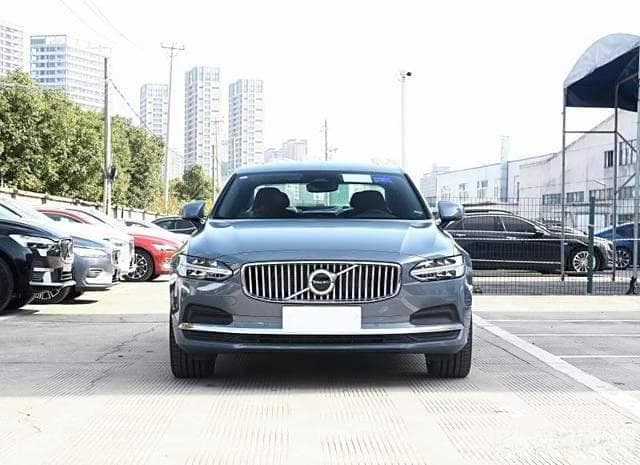 35岁以后开什么车？看看这五款，低调又有面子