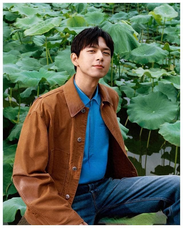 当红小生李现：北漂时身边只剩38.2元，33岁不恋爱