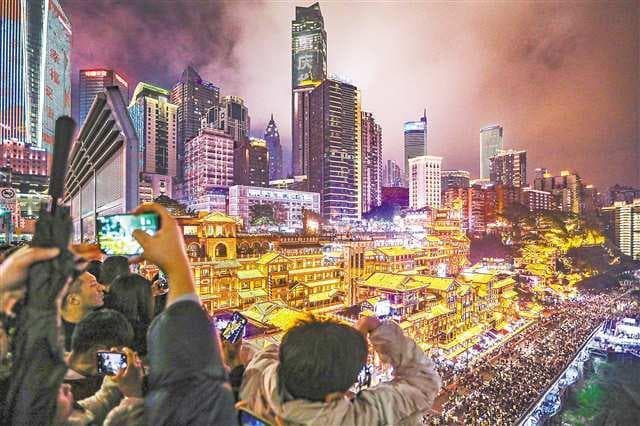 “天水麻辣烫”冲上热搜带给重庆文旅的启示