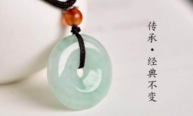 翡翠鉴定证书解读：如何辨别真假A货