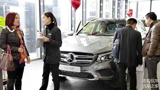 算算帐：20万的车，贷款五年和全款买车相差多少钱？