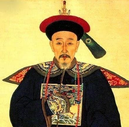 和珅家产揭秘：巨额财富与现代价值对比