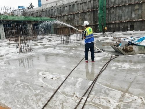 混凝土浇筑完成后什么时候浇水养护好
