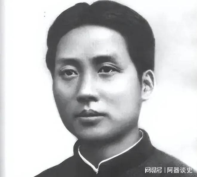 胡适曾讽刺毛主席写的《蝶恋花》，说的十分难听，主席作何回应？