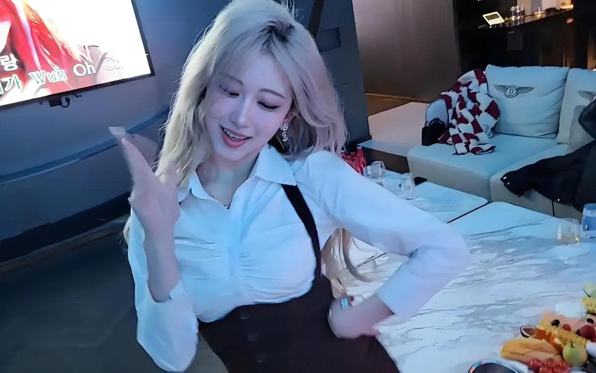 如何用优雅的语言赞美女生推荐的歌曲