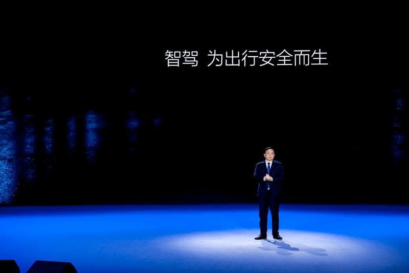 从“高配”到“标配” 智能驾驶加速下沉
