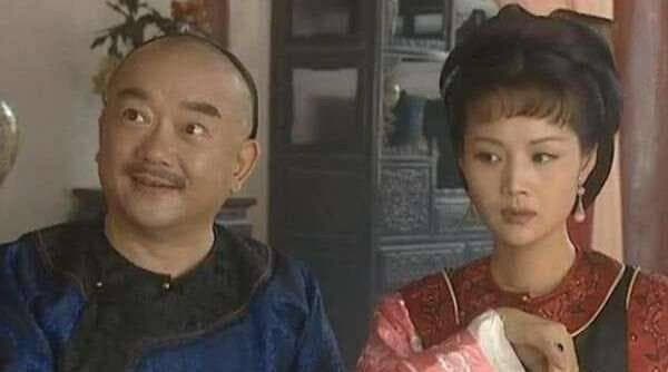 妻子生重病，和珅烧银票“贿赂阎王”，他把一生的柔情全给了妻子