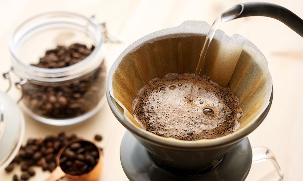 1杯咖啡中含有多少咖啡因？