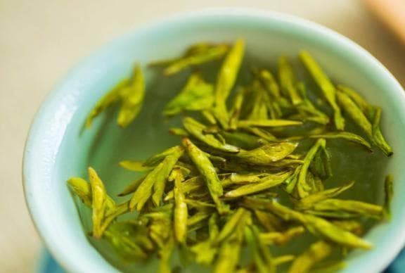 中国十大绿茶：从西湖龙井到都匀毛尖，品味茶香里的文化传承