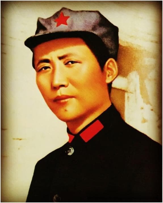 《念奴娇·昆仑》寄托诗人改造世界，造福人类的伟大理想