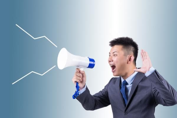 发出腹语的方法，通过腹腔共振产生声音