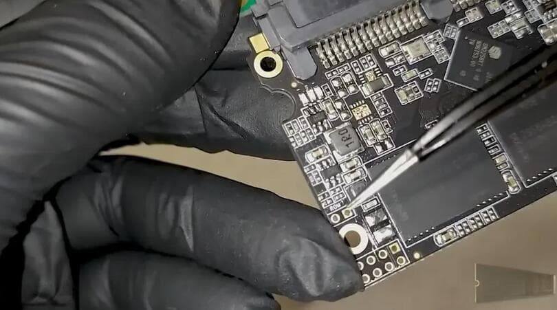 深度解析SLC缓存技术对NVMe固态硬盘性能的影响