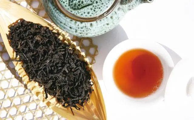 十大奢侈岩茶排名：你喝过几种？