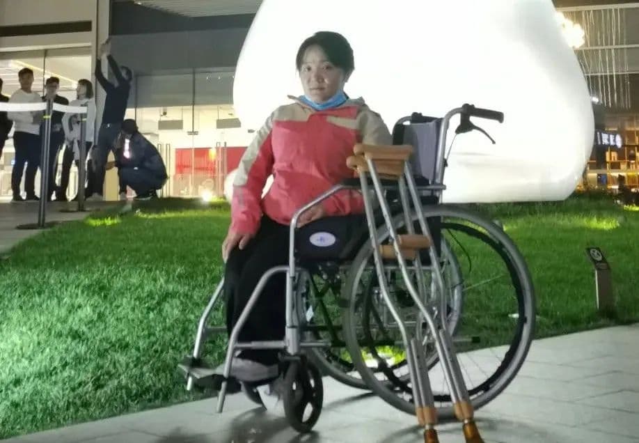 从淘宝客服到创业当老板，郑美玲在轮椅上书写励志人生