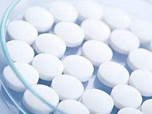 服用盐酸克林霉素棕榈酸酯分散片期间能否饮酒？